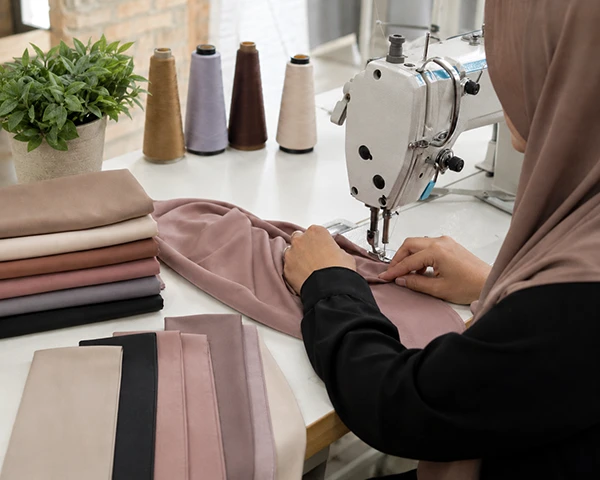 Makloon hijab untuk produksi brand hijab di KonveksiKerudung.com